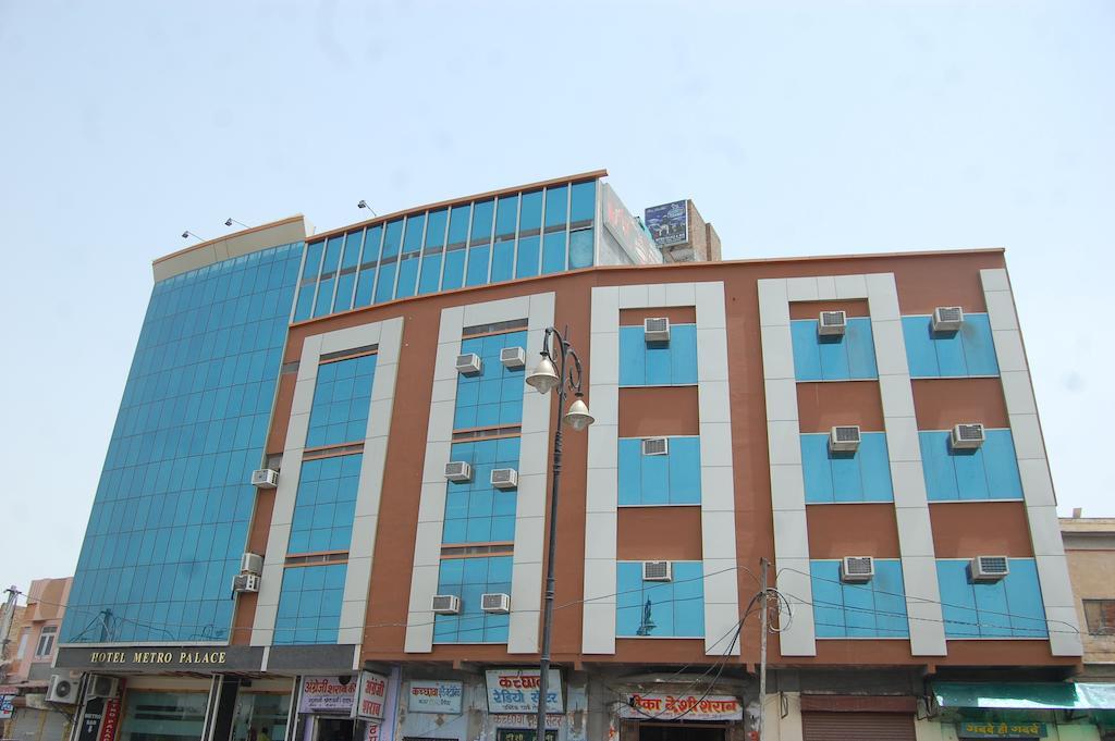Metro Palace Hotell Bikaner Eksteriør bilde